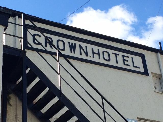 Crown Hotel Pwllheli Esterno foto